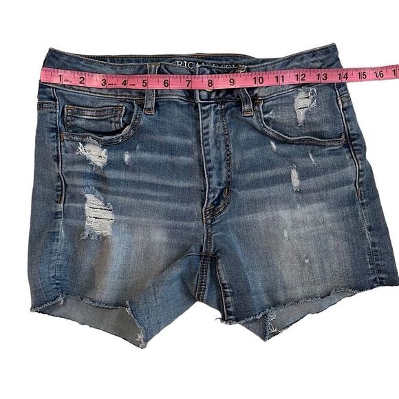 American Eagle Hi-Rise Shortie - Picture 6 of 9
